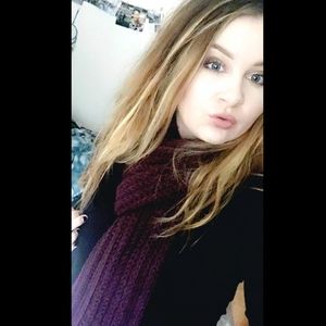 Meet your Posher, Erica